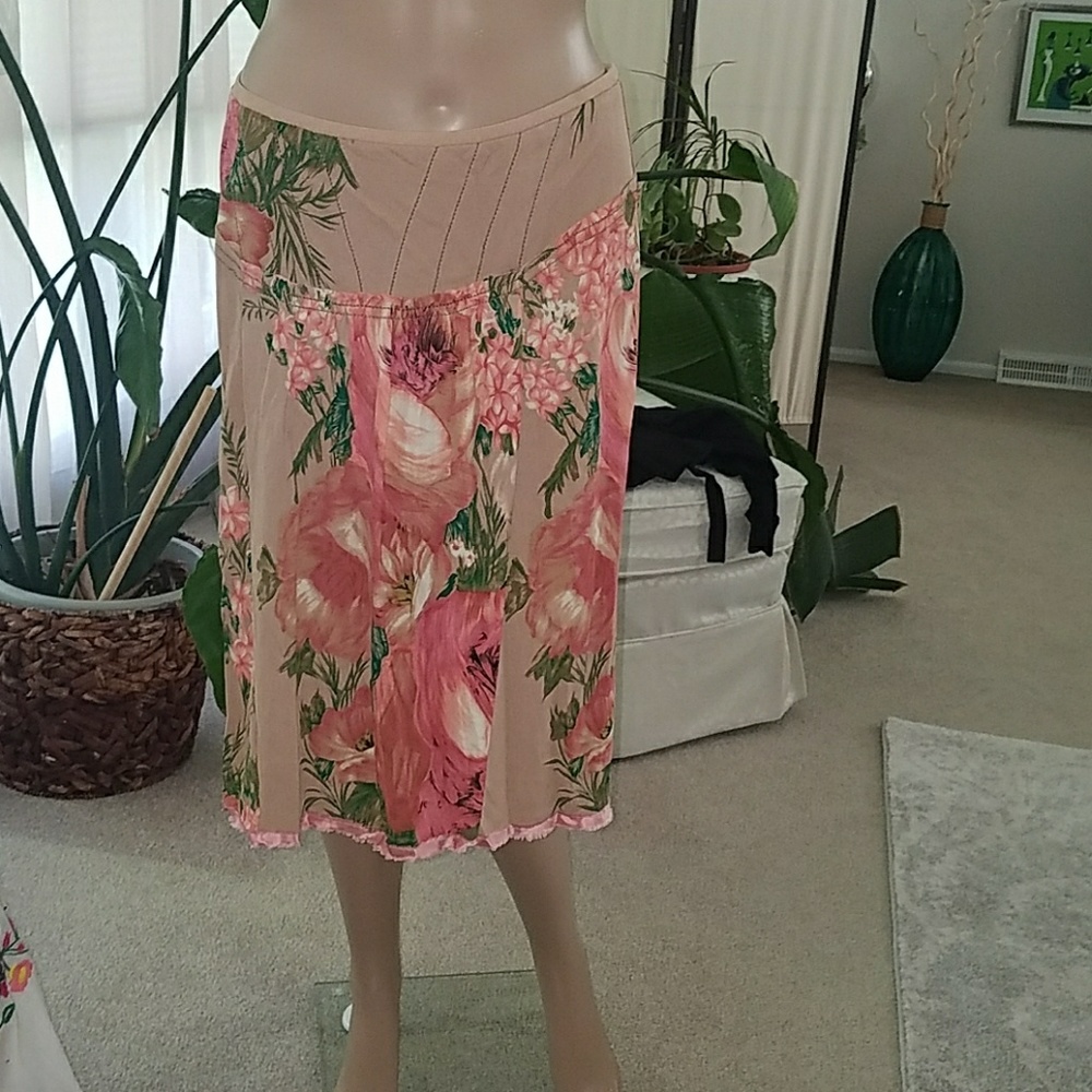 Floral print silk skirt